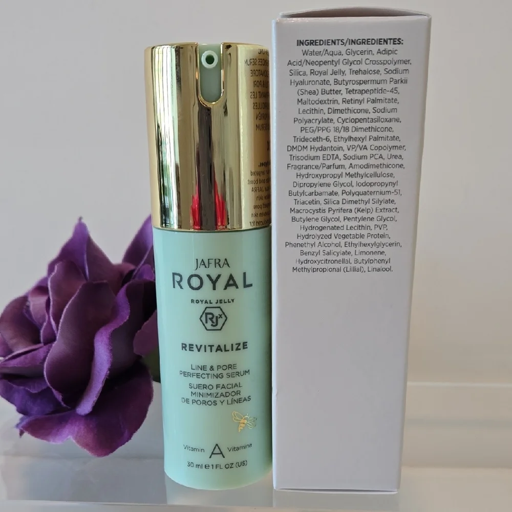 JAFRA Royal Revitalize Pore Perfecting Serum • 1 oz • NWT • Discontinued
